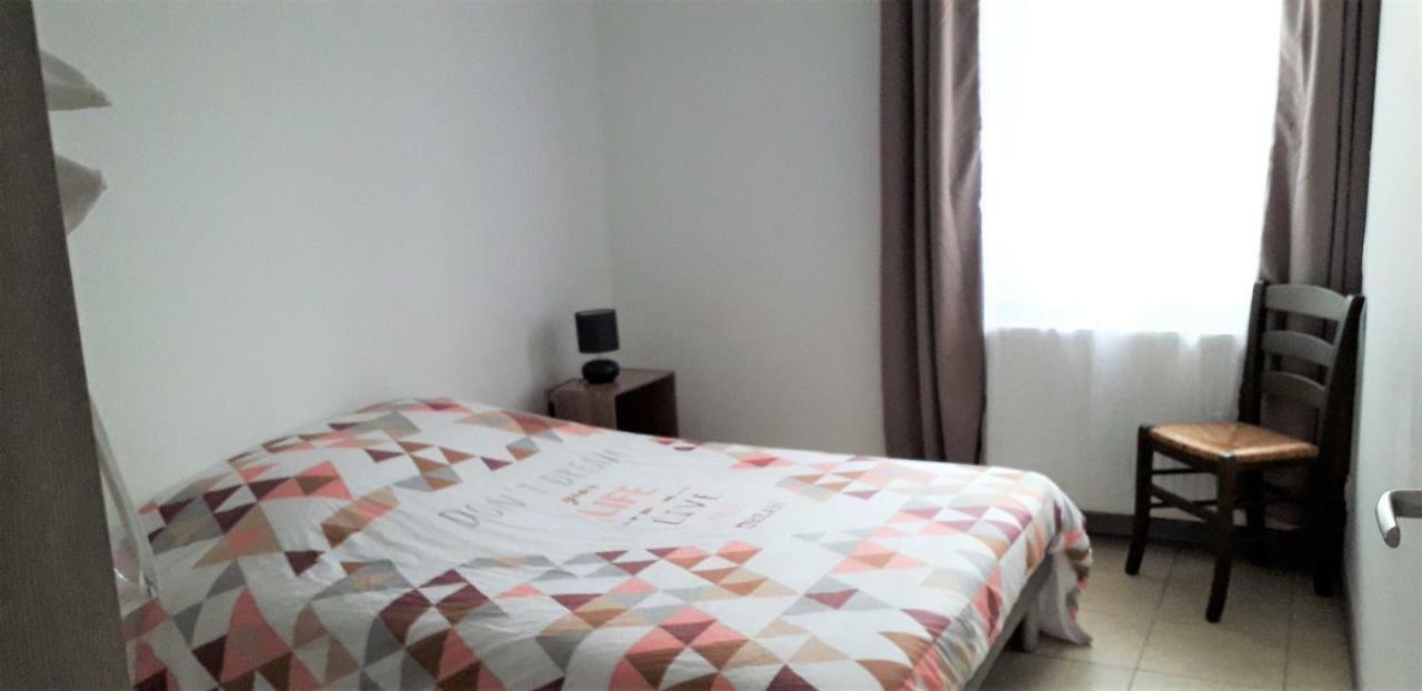 Appart Comme Chez Soi Pusignan Bagian luar foto