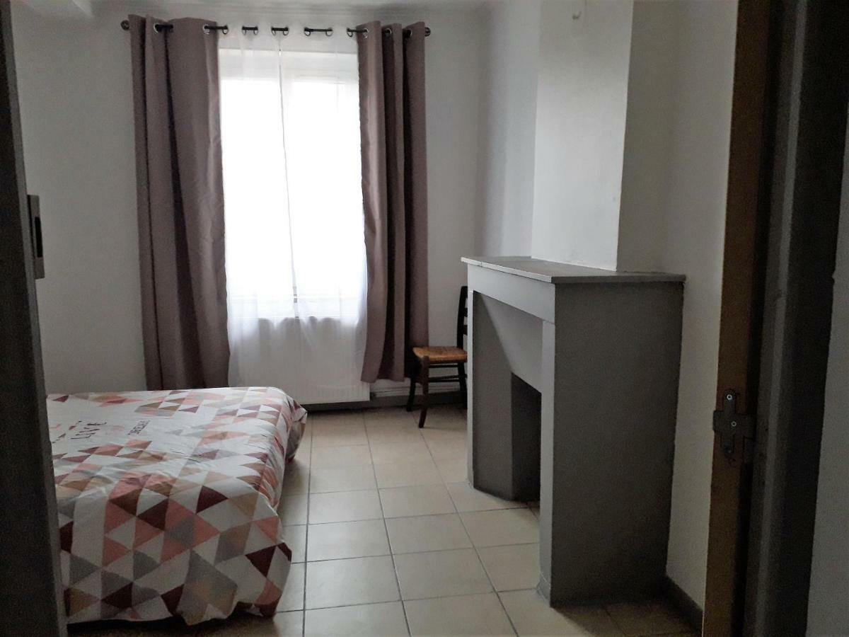 Appart Comme Chez Soi Pusignan Bagian luar foto