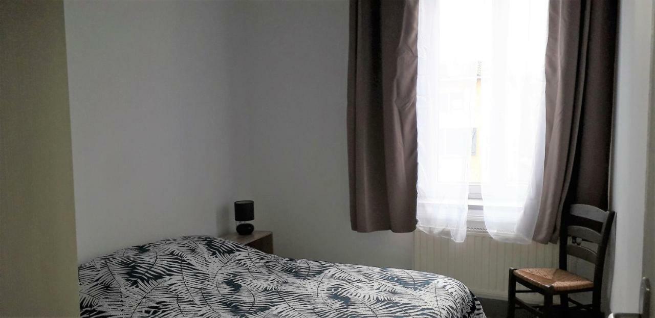 Appart Comme Chez Soi Pusignan Bagian luar foto